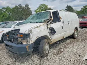 Ford Econoline 4.6L 8 2014