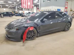 Tesla Model 3 2025