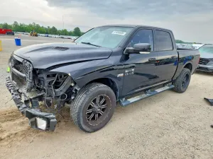 RAM 1500 5.7L 8 2015