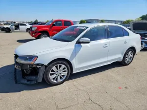 Volkswagen Jetta 1.4L 4 2016