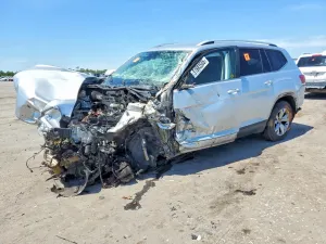 Volkswagen Atlas 2.0L 4 2018