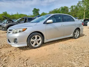 Toyota Corolla 1.8L 4 2012