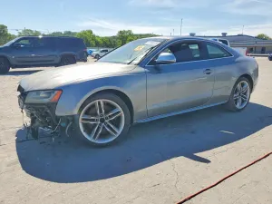 Audi S5 4.2L 8 2009