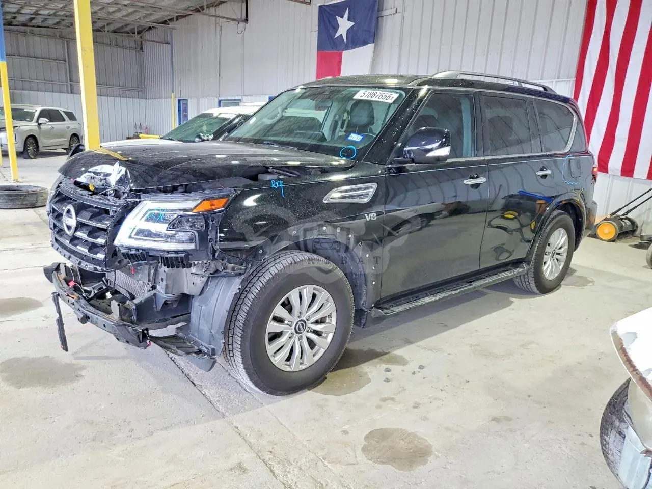 Nissan Armada 5.6L 8 2021