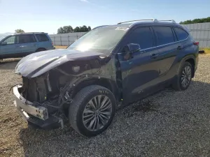 Toyota Highlander 3.5L 6 2020