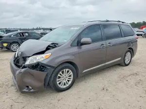 Toyota Sienna 3.5L 6 2013