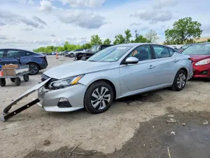 Nissan Altima 2.5L 4 2020