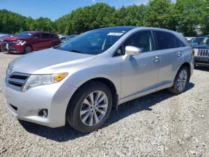 Toyota Venza 2.7L 4 2013