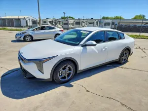 Kia K4 2.0L 4 2026