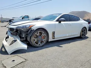 Kia Stinger 3.3L 6 2020