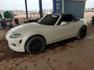 Mazda MX-5 (Miata) 2.0L 4 2006