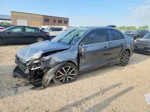 Volkswagen Jetta 2.0L 4 2013