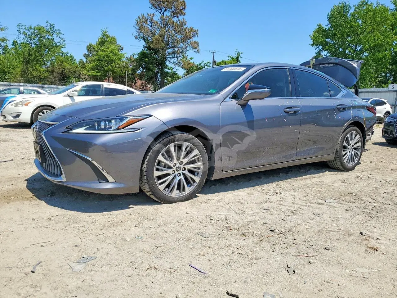 Lexus ES 2.5L 4 2021