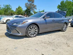 Lexus ES 2.5L 4 2021