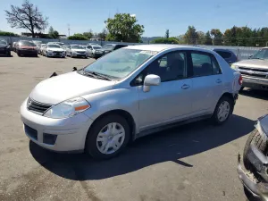 Nissan Versa 1.8L 4 2011