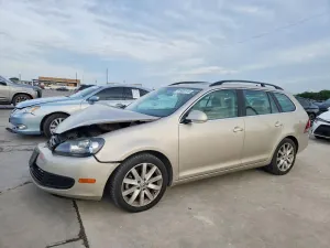 Volkswagen Jetta 2.0L 4 2013
