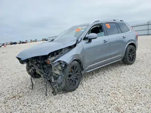Volvo XC90 2.0L 4 2016