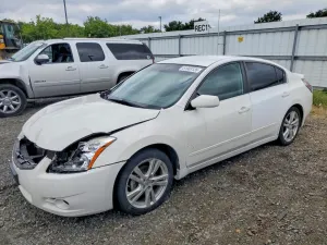 Nissan Altima 2.5L 4 2012