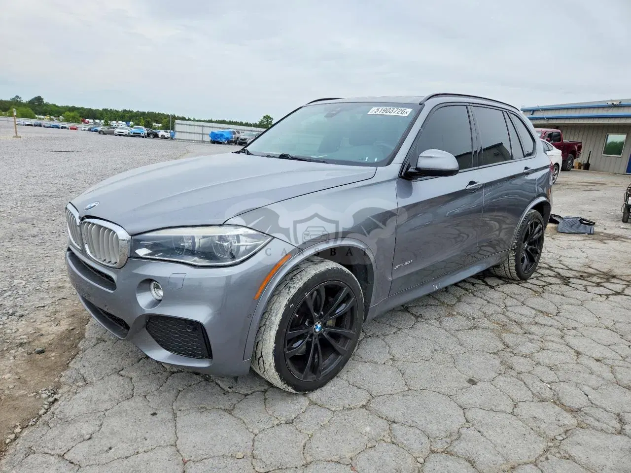 BMW X5 4.4L 8 2017