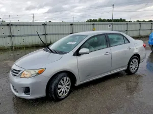 Toyota Corolla 1.8L 4 2013