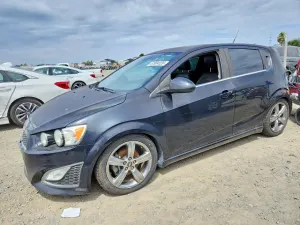 Chevrolet Aveo (Sonic) 1.4L 4 2013
