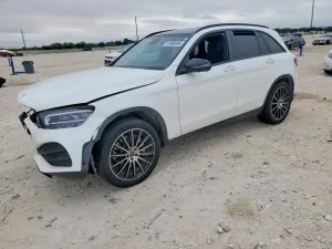 Mercedes-Benz GLC 2.0L 4 2022