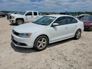 Volkswagen Jetta 1.8L 4 2014