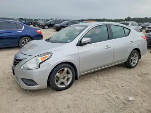 Nissan Versa 1.6L 4 2015