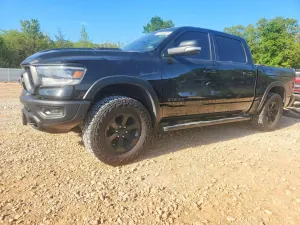 RAM 1500 5.7L 8 2020