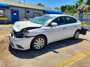 Nissan Sentra 1.8L 4 2016