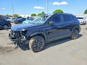 Volkswagen Taos 1.5L 4 2024