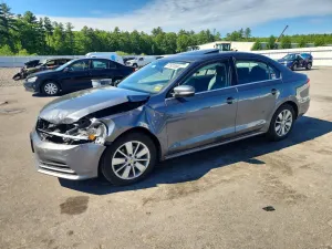 Volkswagen Jetta 1.8L 4 2015