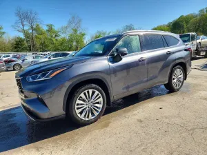 Toyota Highlander 2.4L 4 2024