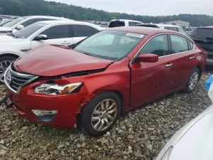 Nissan Altima 2.5L 4 2015