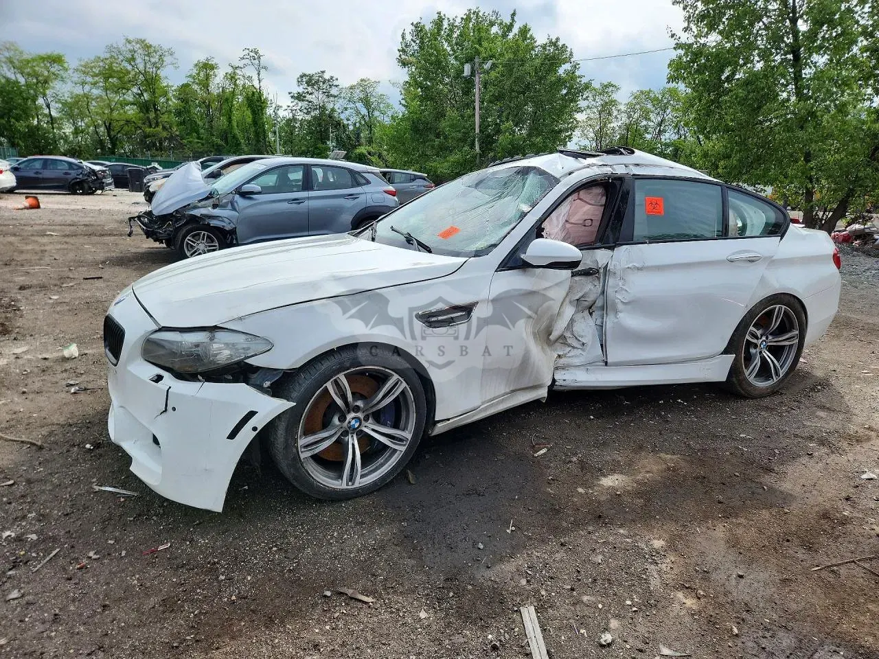 BMW M5 4.4L 8 2013