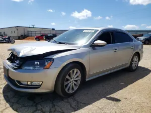 Volkswagen Passat 2.5L 5 2012