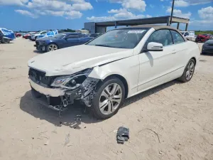 Mercedes-Benz E 3.5L 6 2011