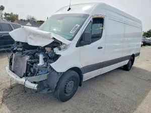 Mercedes-Benz Sprinter 2500 2.0L 4 2024