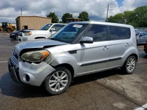 Kia Soul 2.0L 4 2012