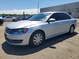 Volkswagen Passat 2.5L 5 2012