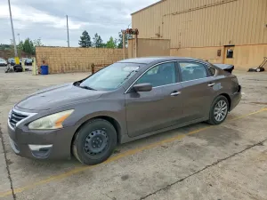 Nissan Altima 2.5L 4 2015