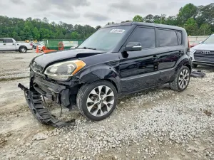 Kia Soul 2.0L 4 2012