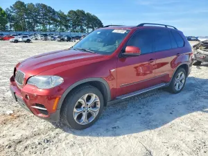 BMW X5 4.4L 8 2012