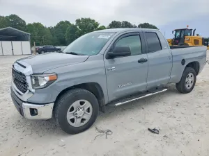 Toyota Tundra 5.7L 8 2021