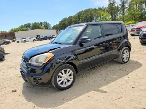 Kia Soul 2.0L 4 2012