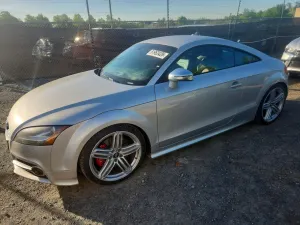 Audi TT 2.0L 4 2011