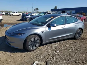 Tesla Model 3 2025