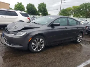 Chrysler 200 2.4L 4 2015