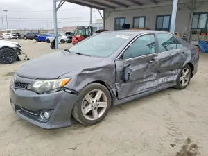 Toyota Camry 2.5L 4 2014