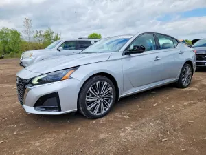 Nissan Altima 2.5L 4 2024